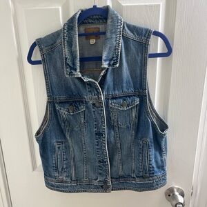 American Eagle Denim vest - size XL